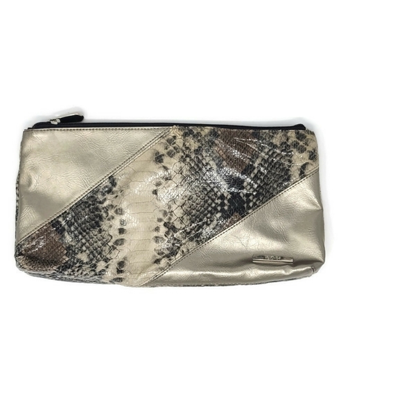 Kenneth Cole Reaction 12x7 metallic snakeclutch - Picture 2 of 7